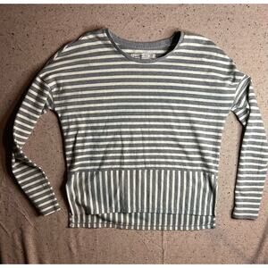 Abercrombie & Fitch Gray and White Striped Long Sleeve Shirt XS